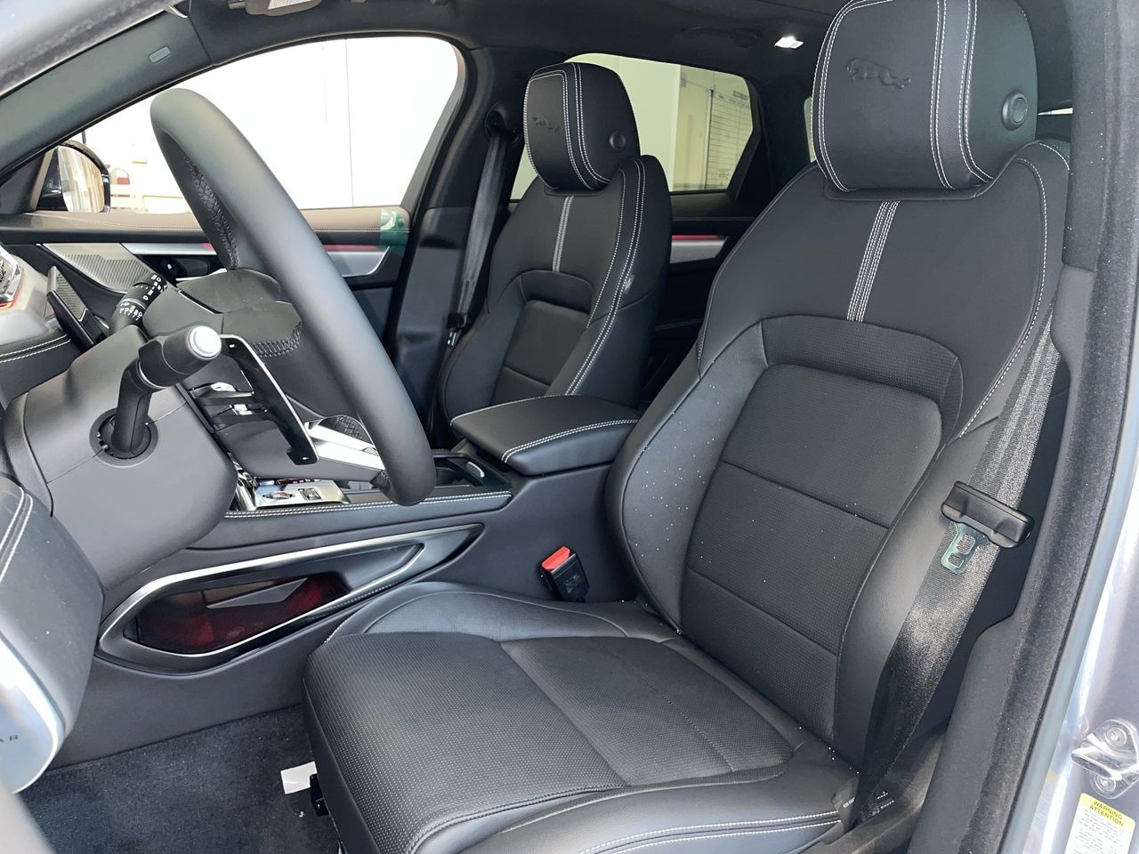 Jaguar F-PACE  2024 à Vancouver, Colombie-Britannique