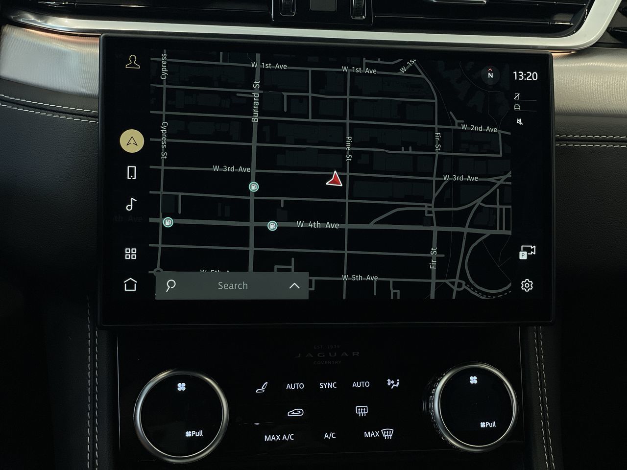 Jaguar F-PACE  2024 à Vancouver, Colombie-Britannique