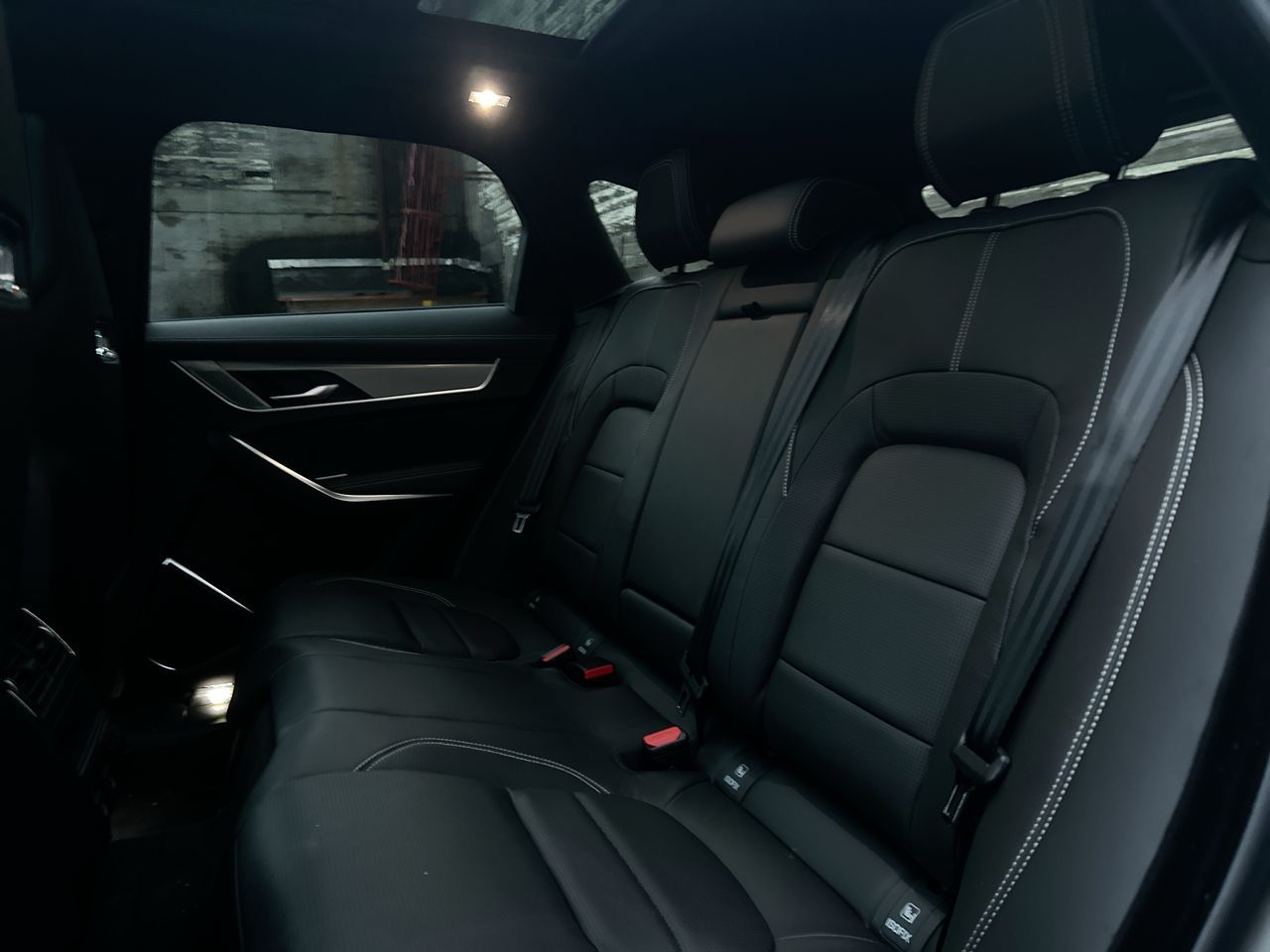 Jaguar F-PACE  2025 à Vancouver, Colombie-Britannique