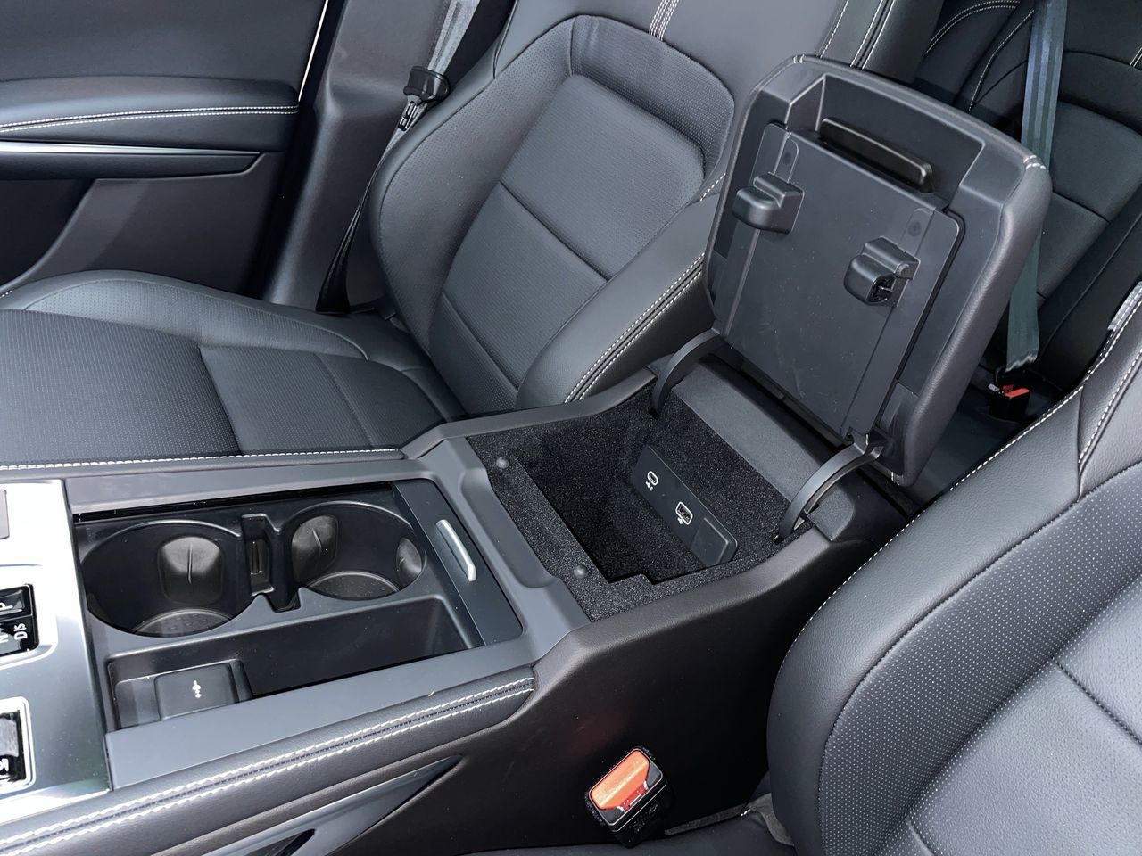 2025 Jaguar F-PACE in Vancouver, British Columbia