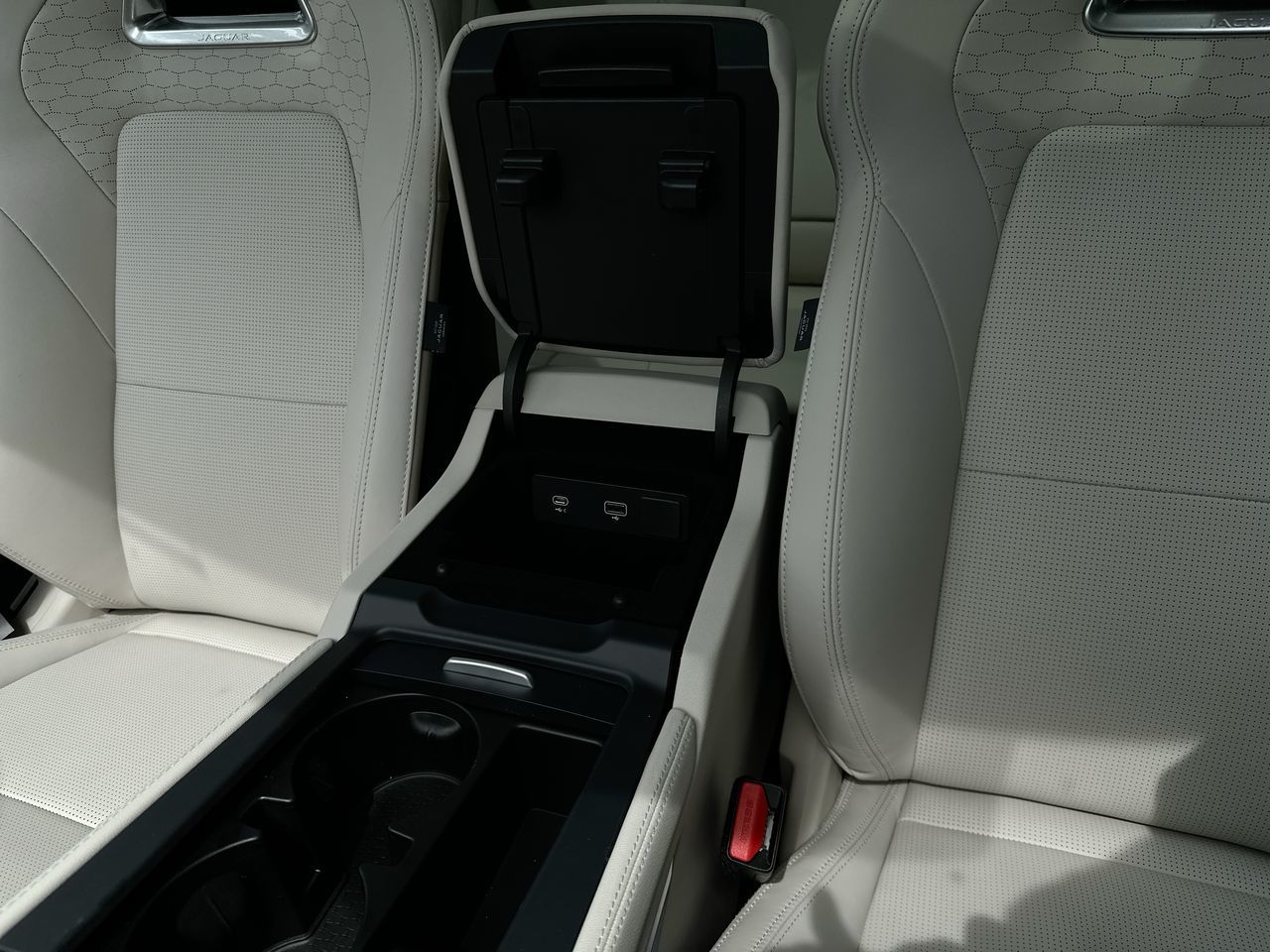 Jaguar F-PACE  2026 à Vancouver, Colombie-Britannique
