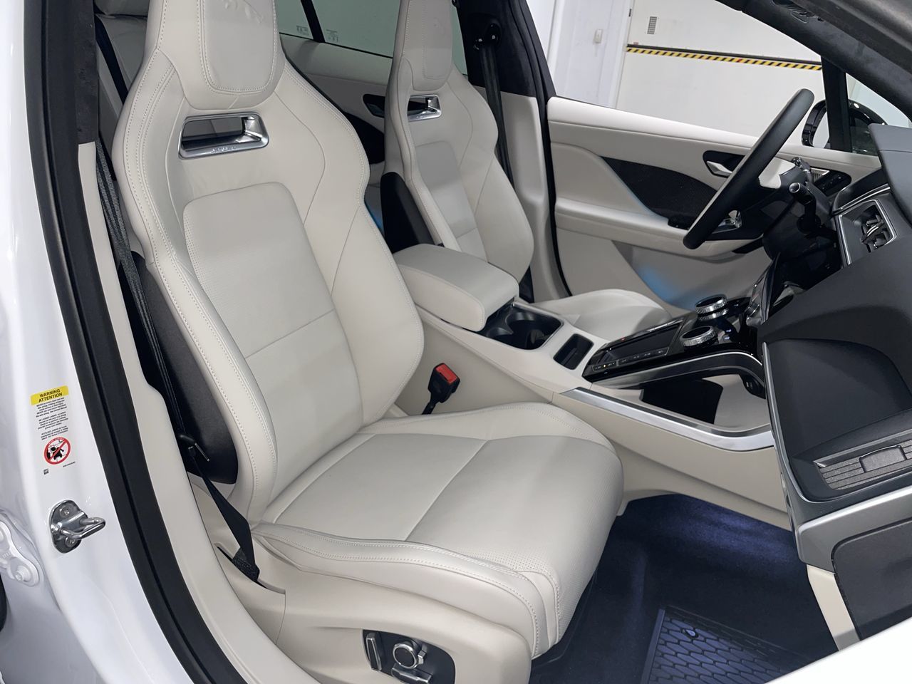 Jaguar I-PACE  2024 à Vancouver, Colombie-Britannique