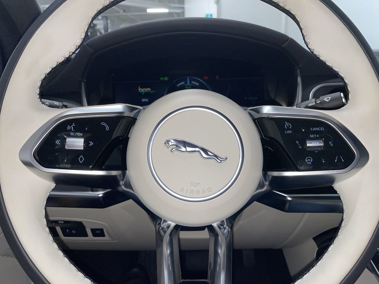 Jaguar I-PACE  2024 à Vancouver, Colombie-Britannique
