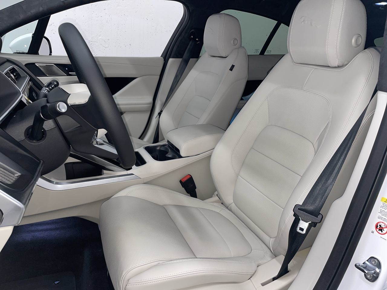 Jaguar I-PACE  2024 à Vancouver, Colombie-Britannique