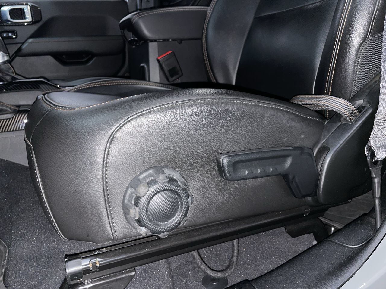 2023 Jeep Wrangler Unlimited in Vancouver, British Columbia