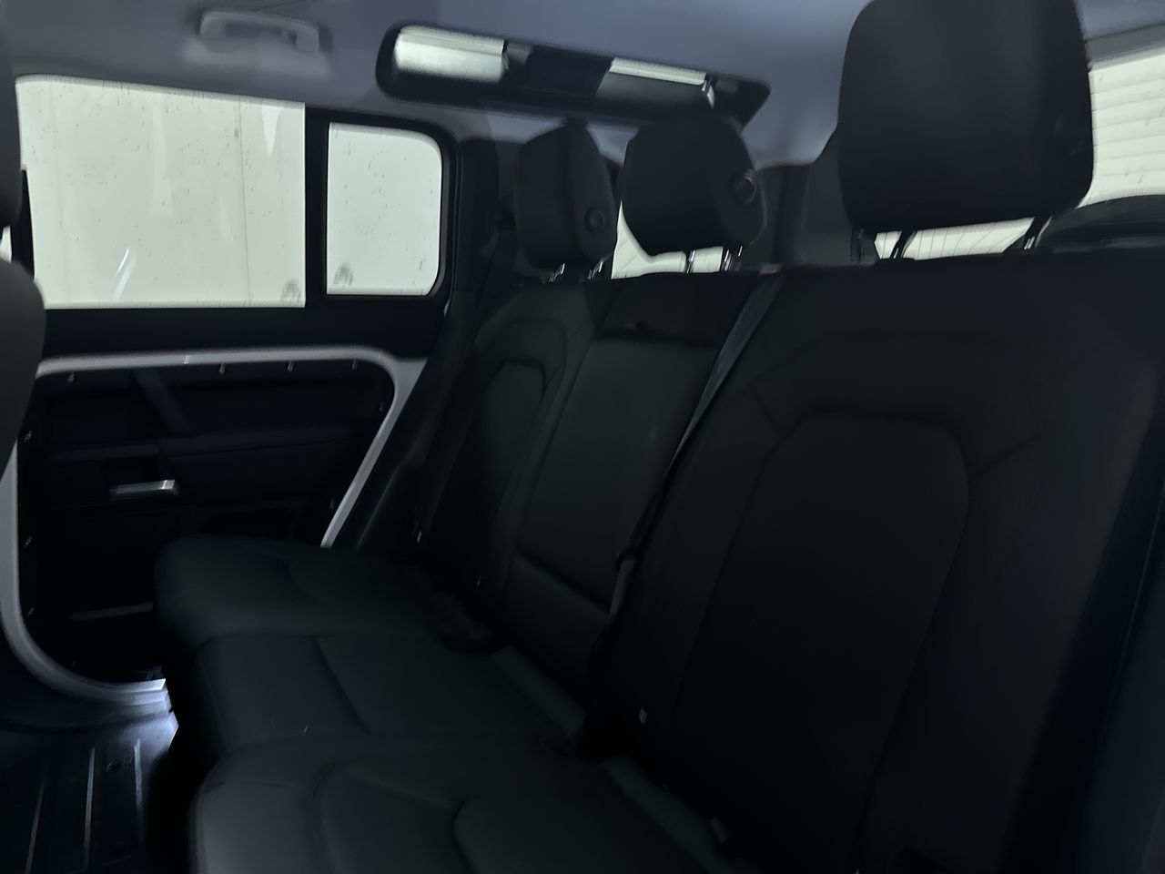 2025 Land Rover Defender 110