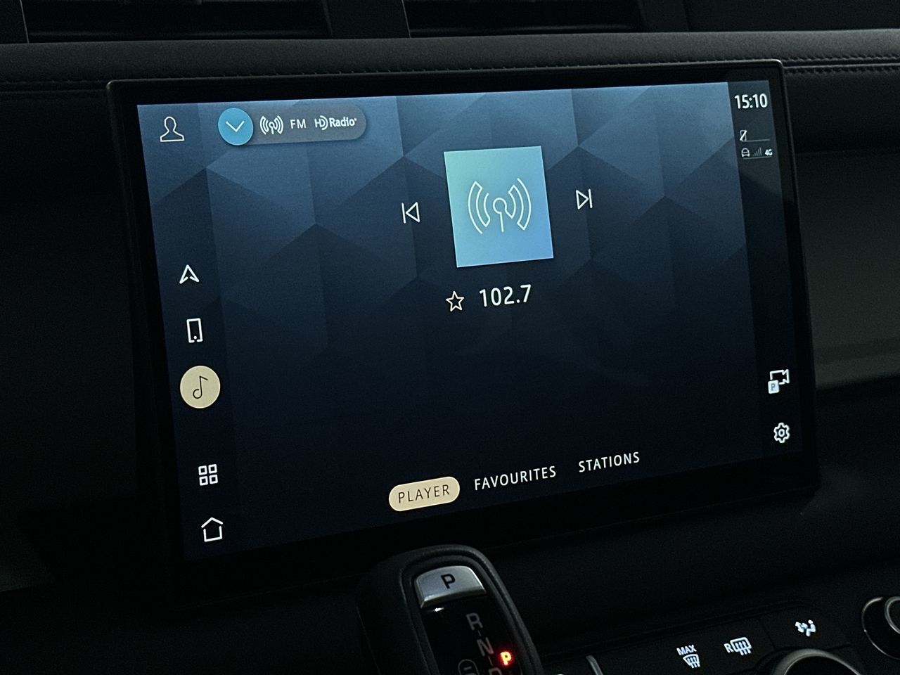 2025 Land Rover Defender 110