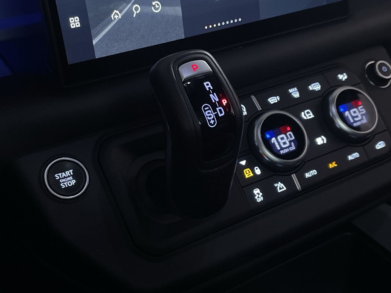 2025 Land Rover Defender