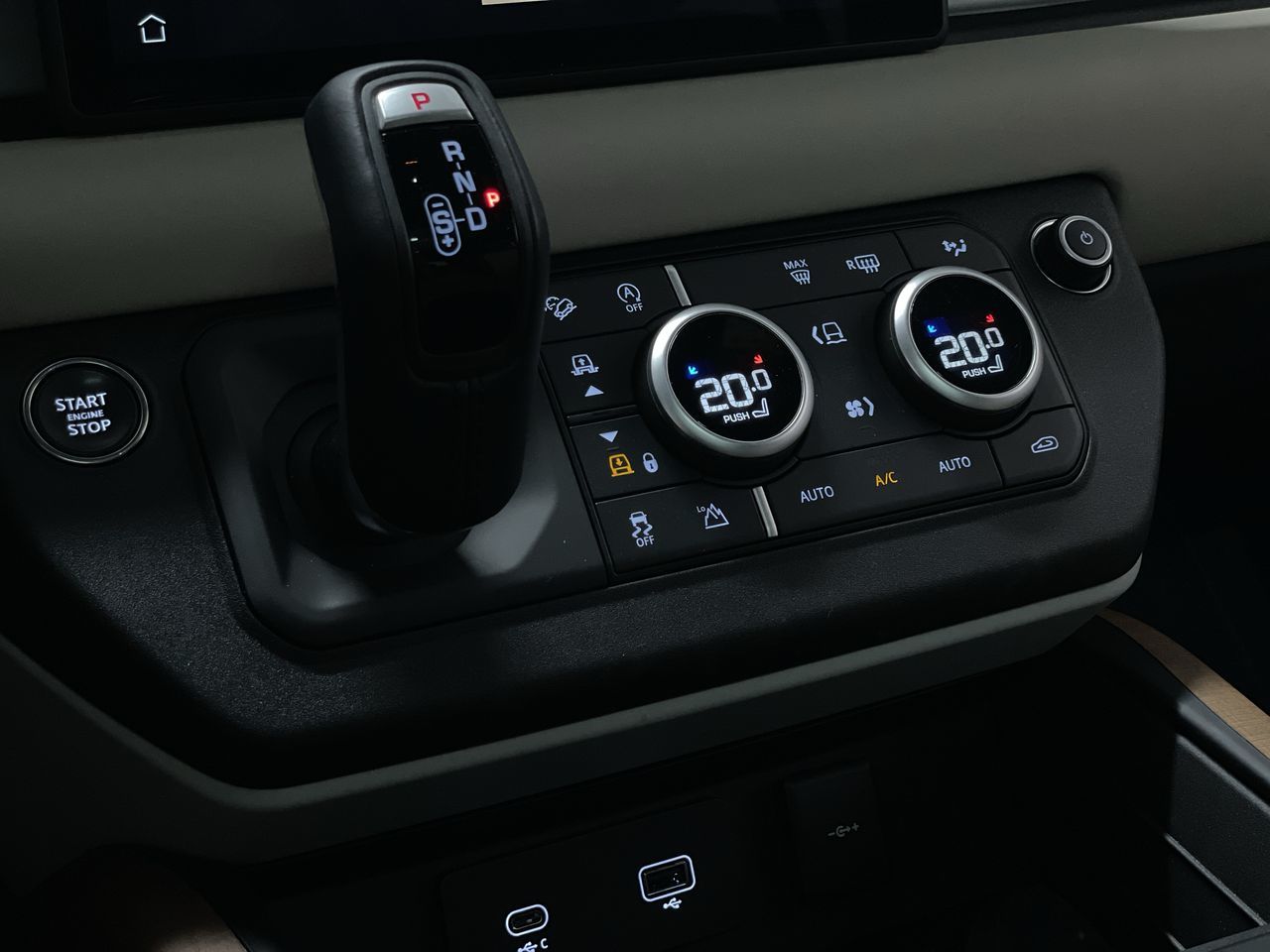 2023 Land Rover Defender in Vancouver, British Columbia