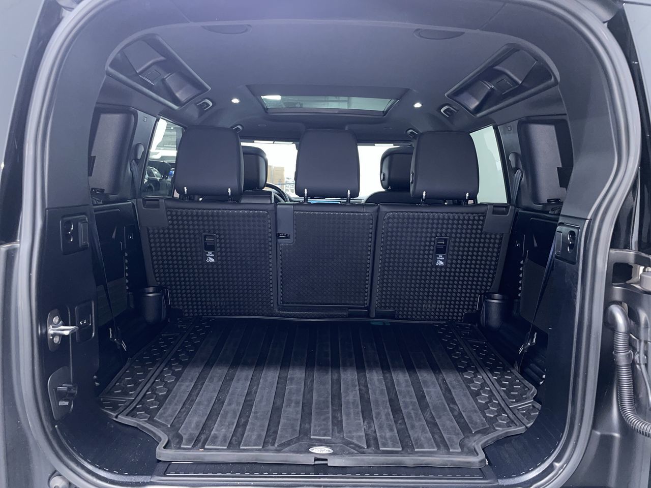 2023 Land Rover Defender in Vancouver, British Columbia