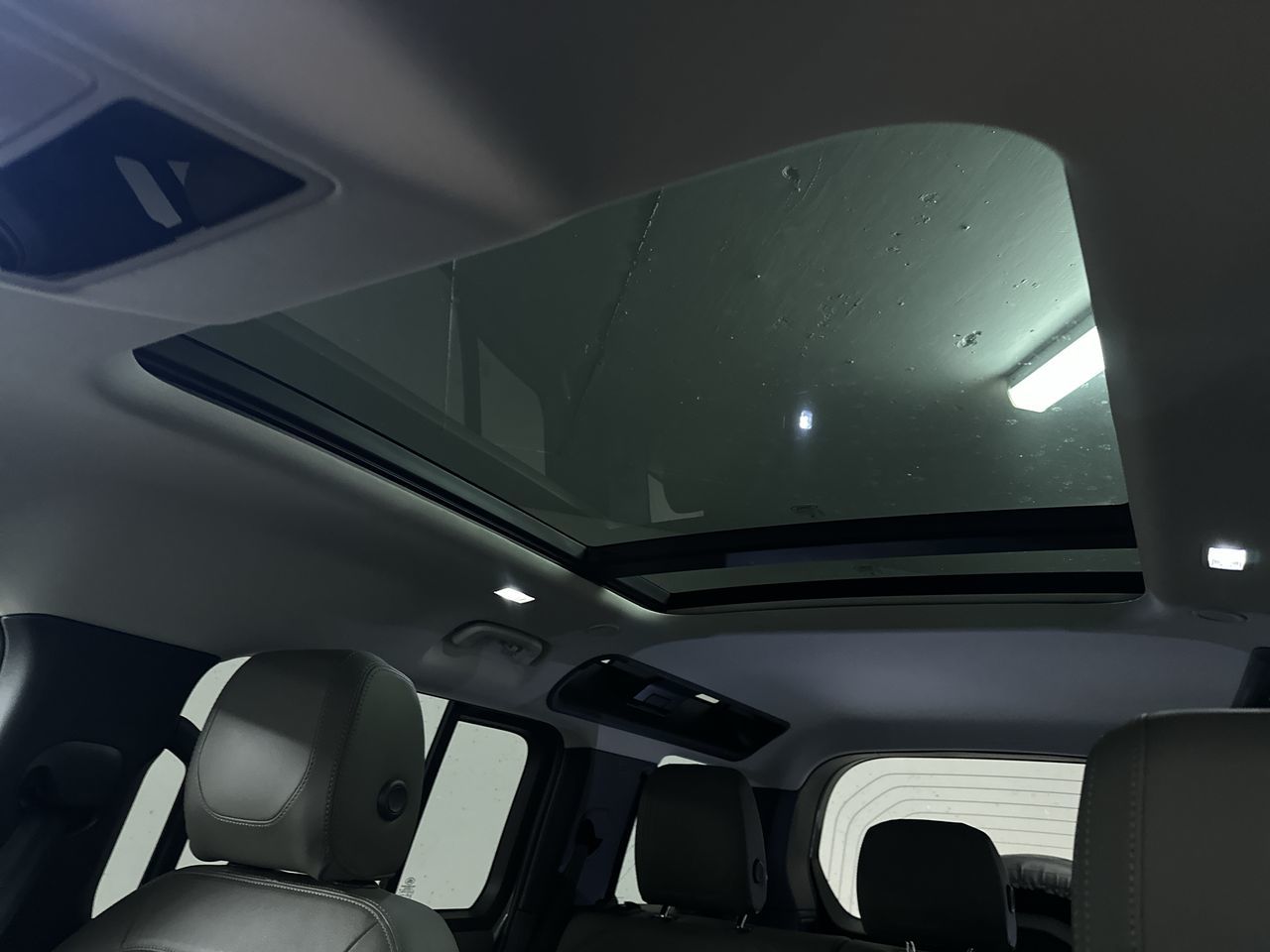 2023 Land Rover Defender