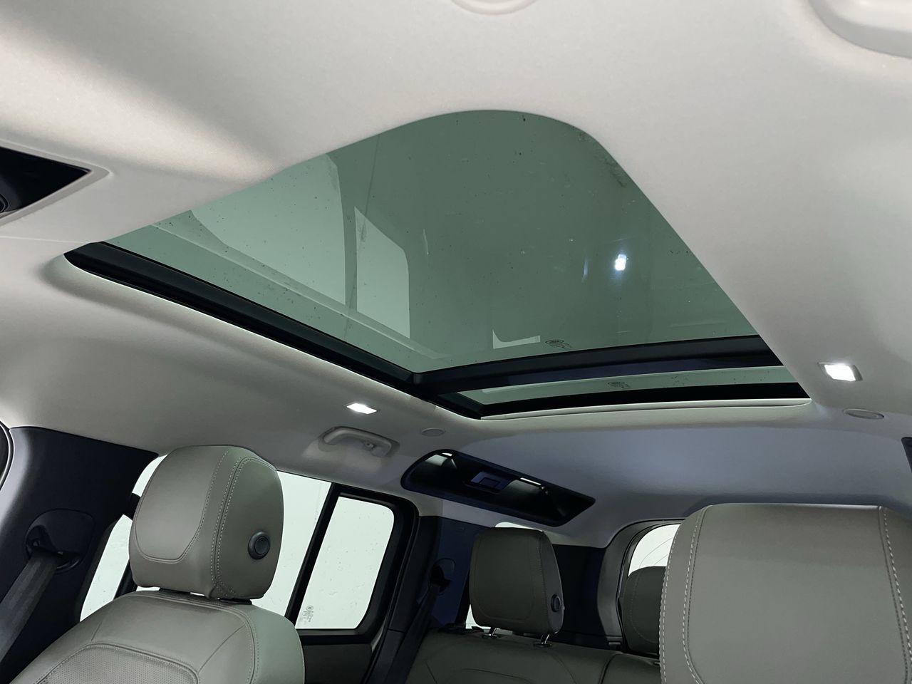 2023 Land Rover Defender