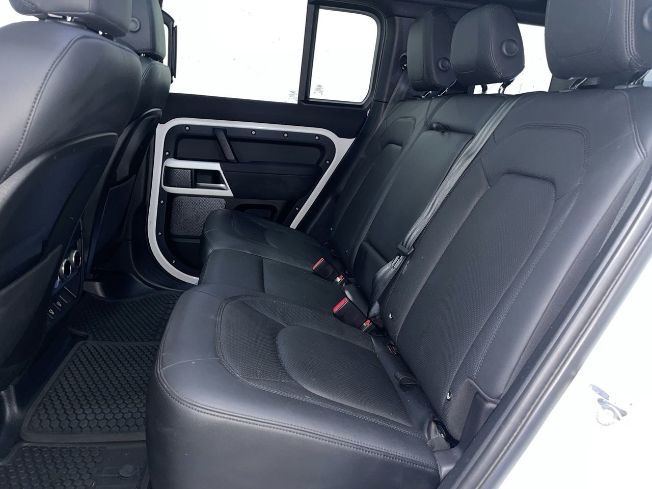 2023 Land Rover Defender