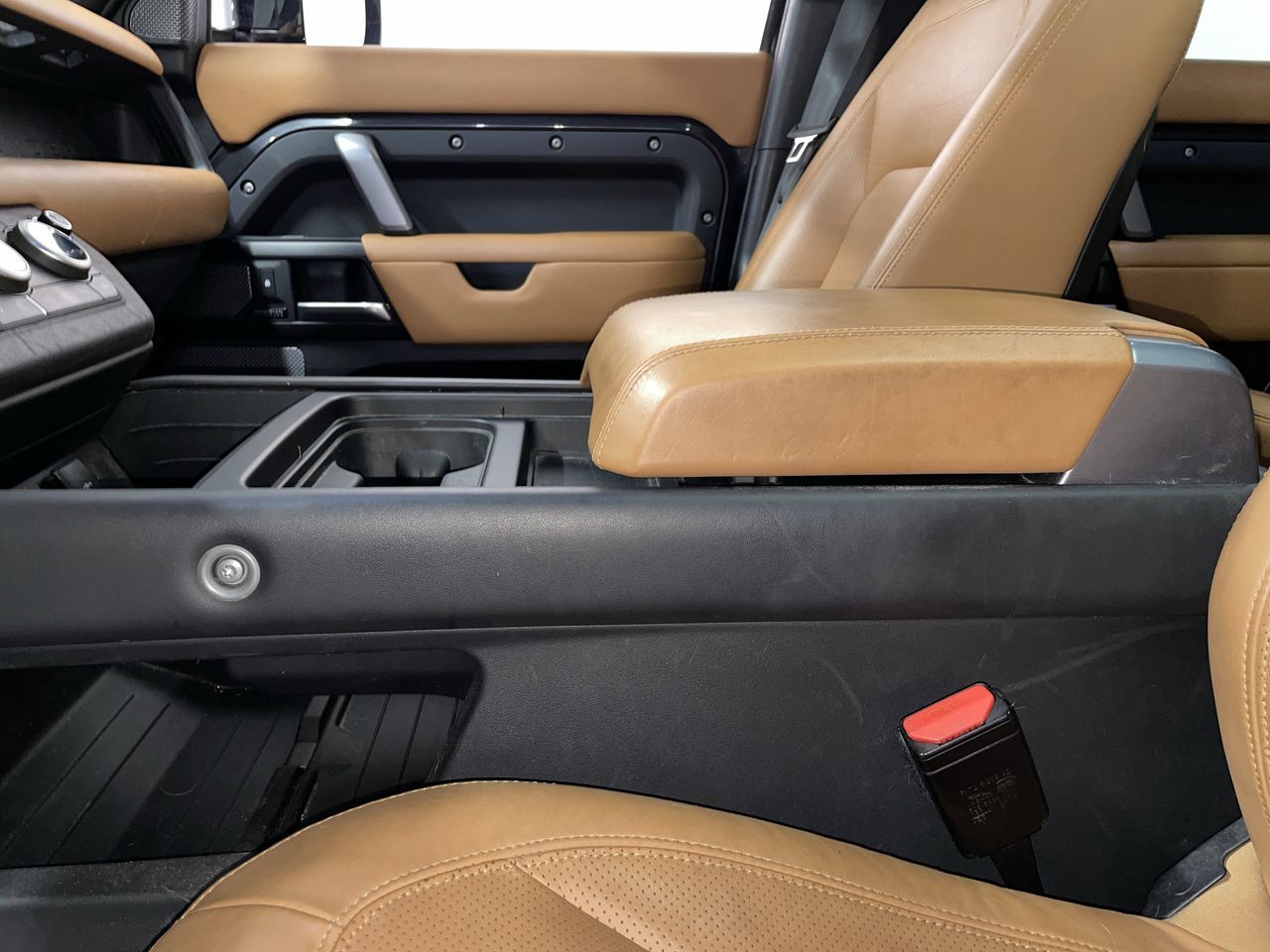 2023 Land Rover Defender