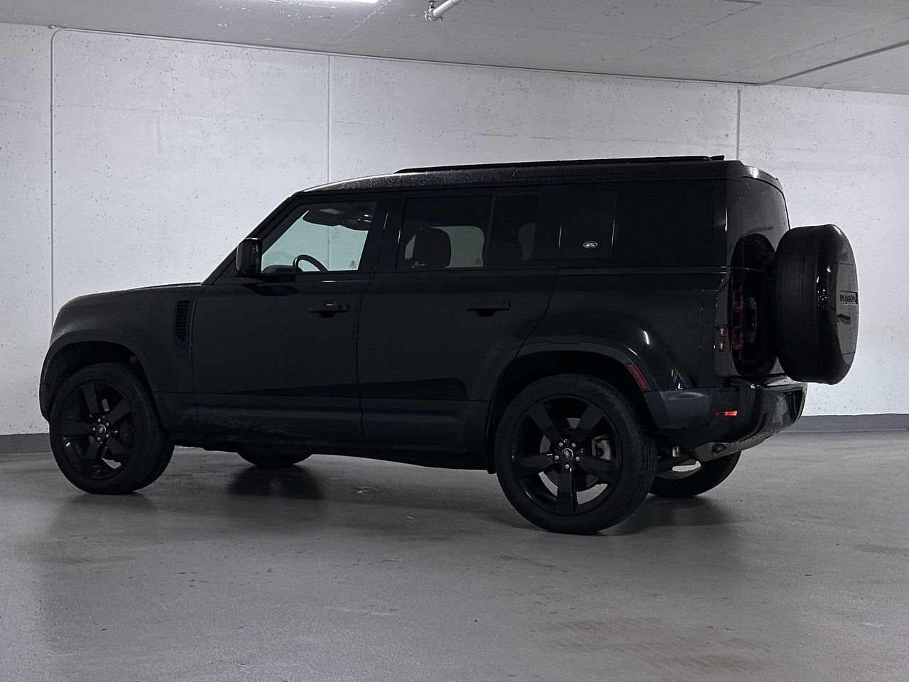 2023 Land Rover Defender