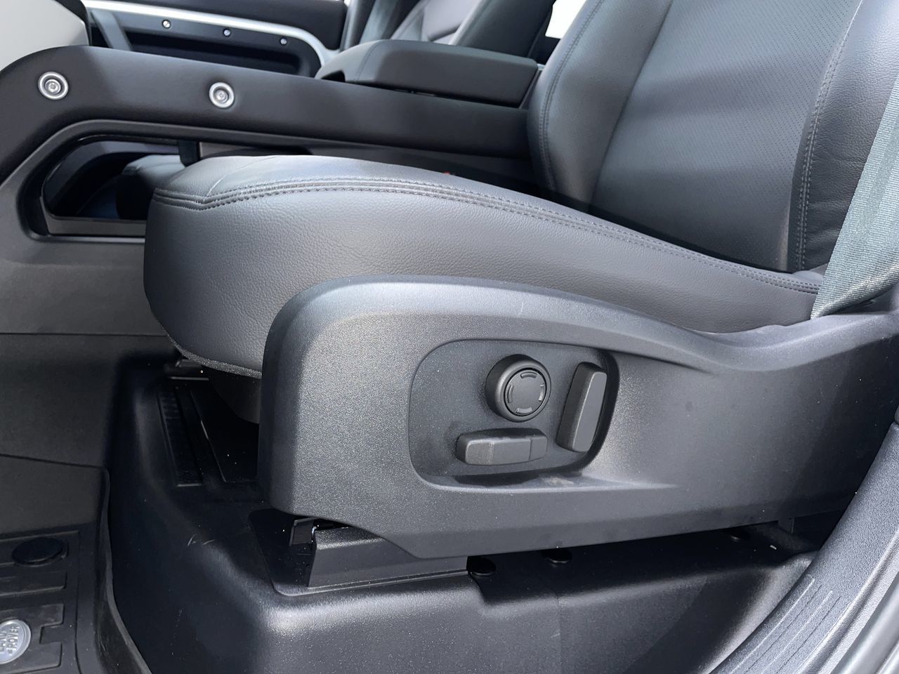 2024 Land Rover Defender