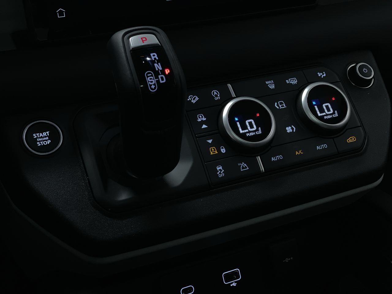 2024 Land Rover Defender