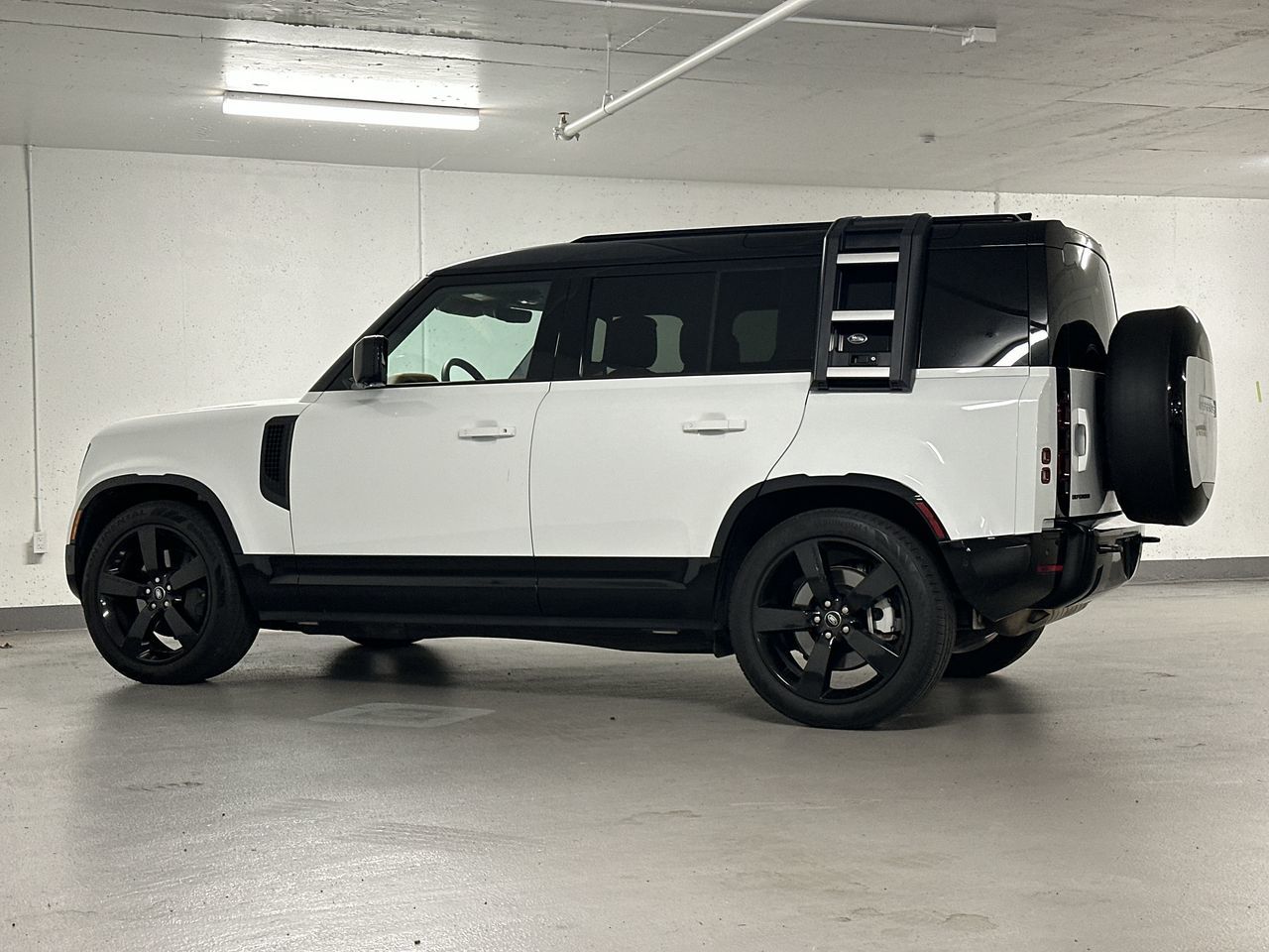 2024 Land Rover Defender