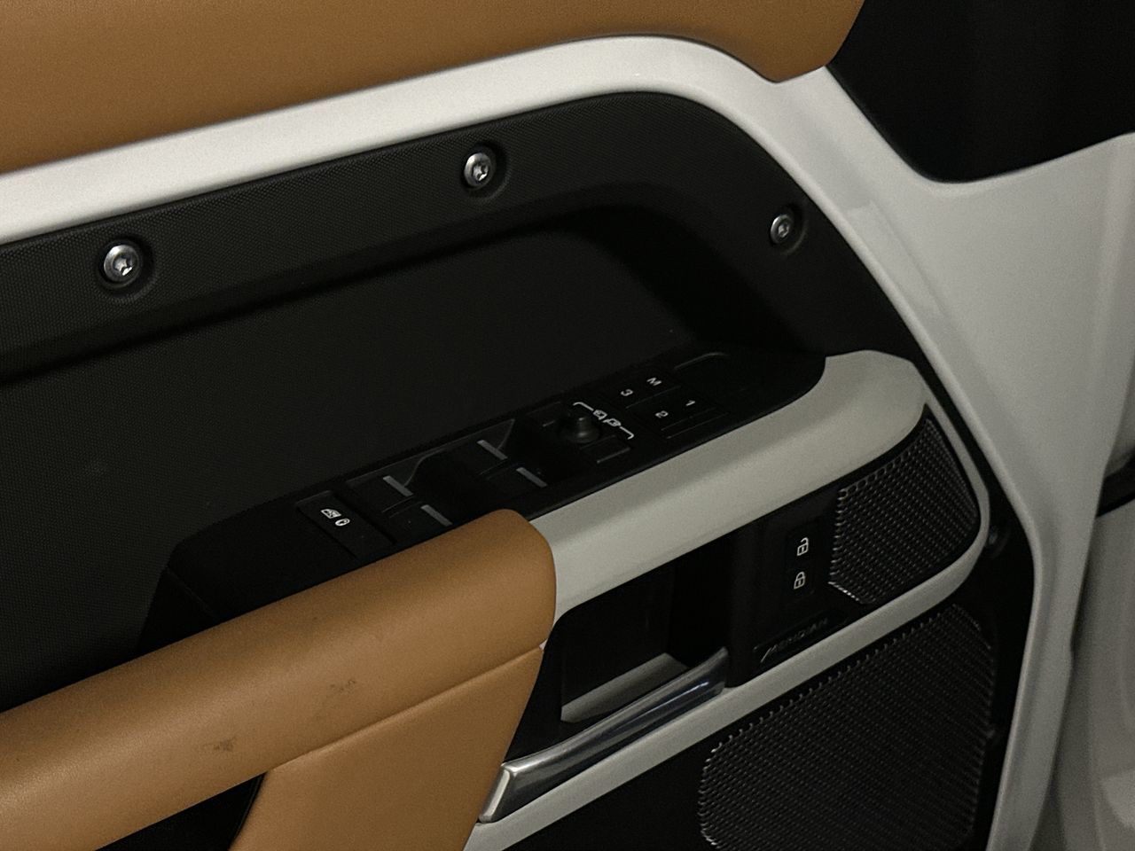 2024 Land Rover Defender