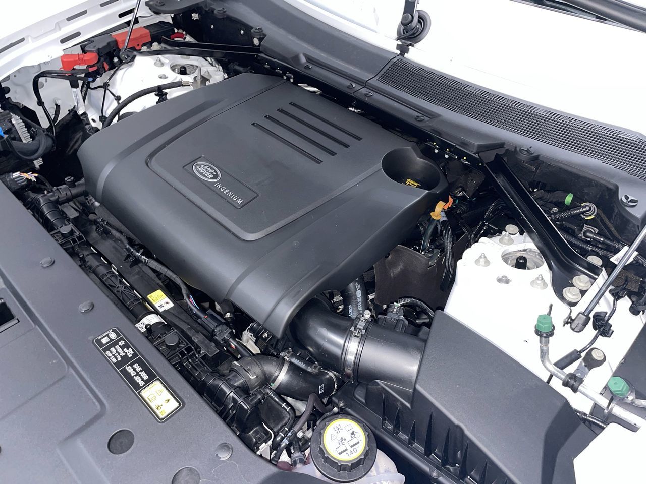 2025 Land Rover Defender