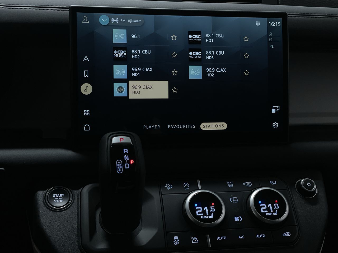 2025 Land Rover Defender 110