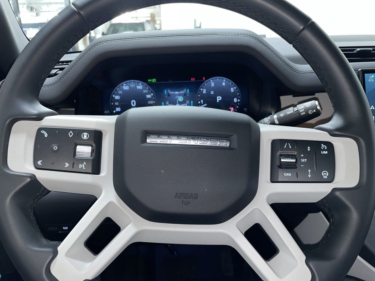 2025 Land Rover Defender