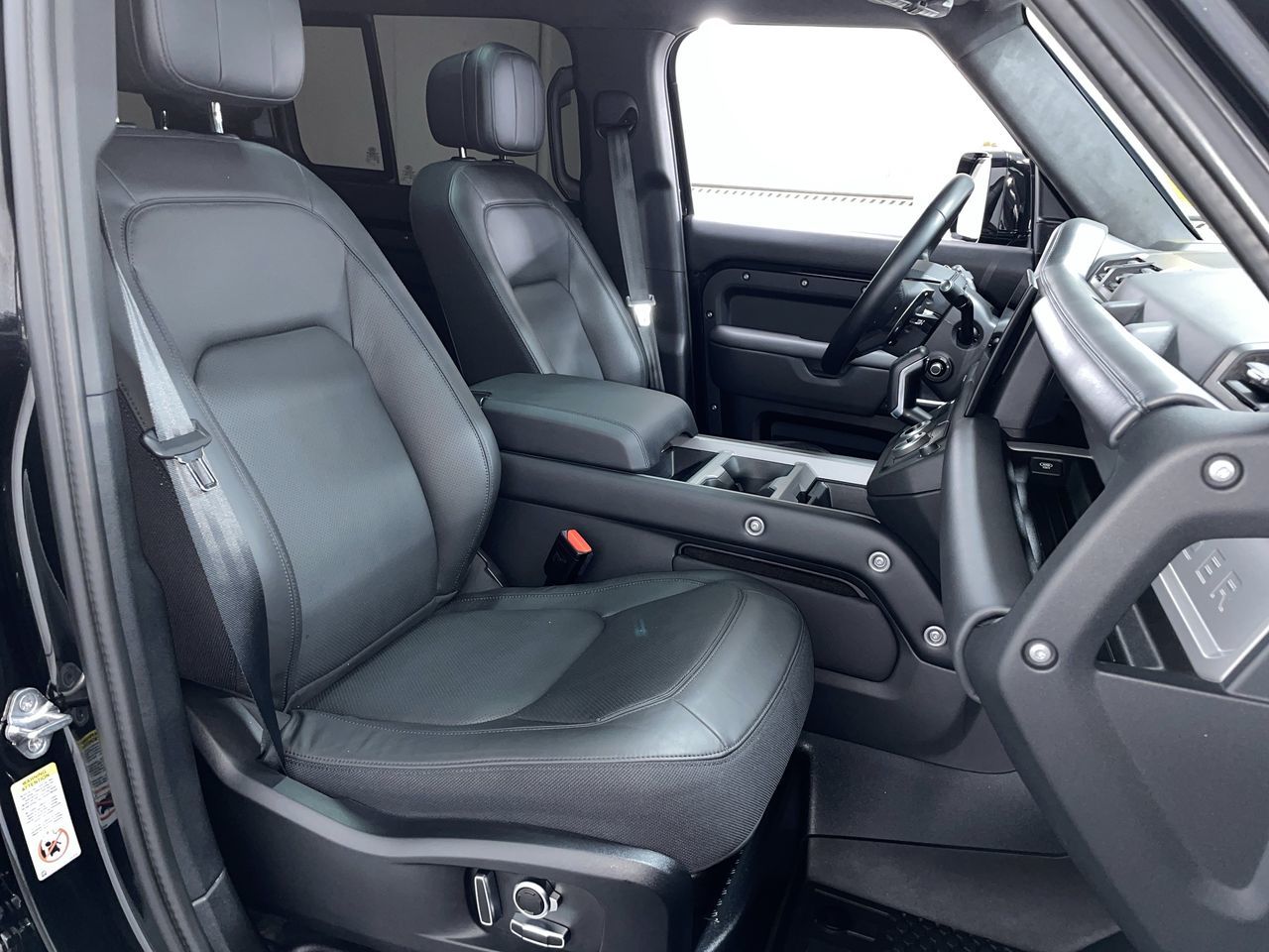 2025 Land Rover Defender