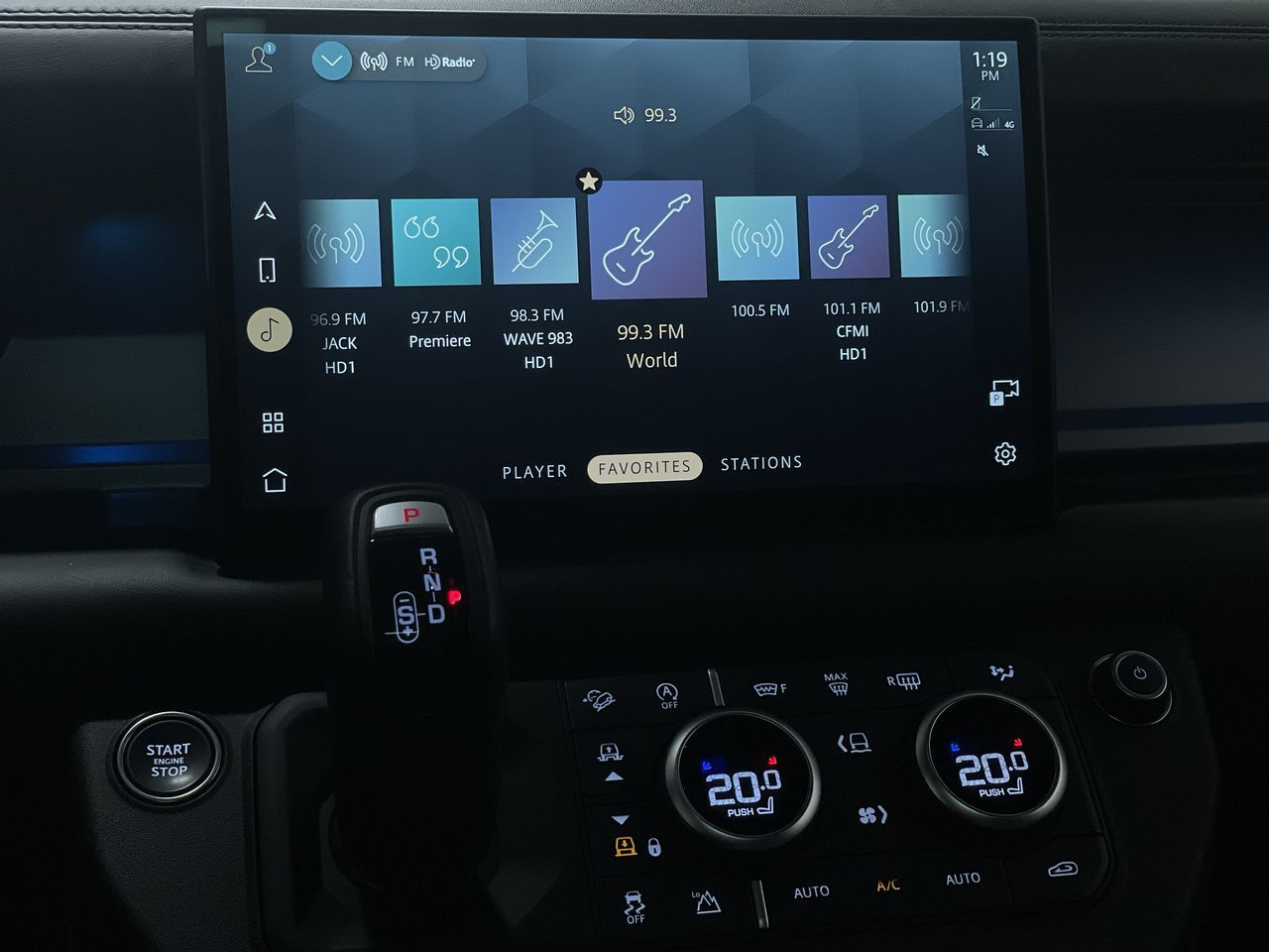 2025 Land Rover Defender