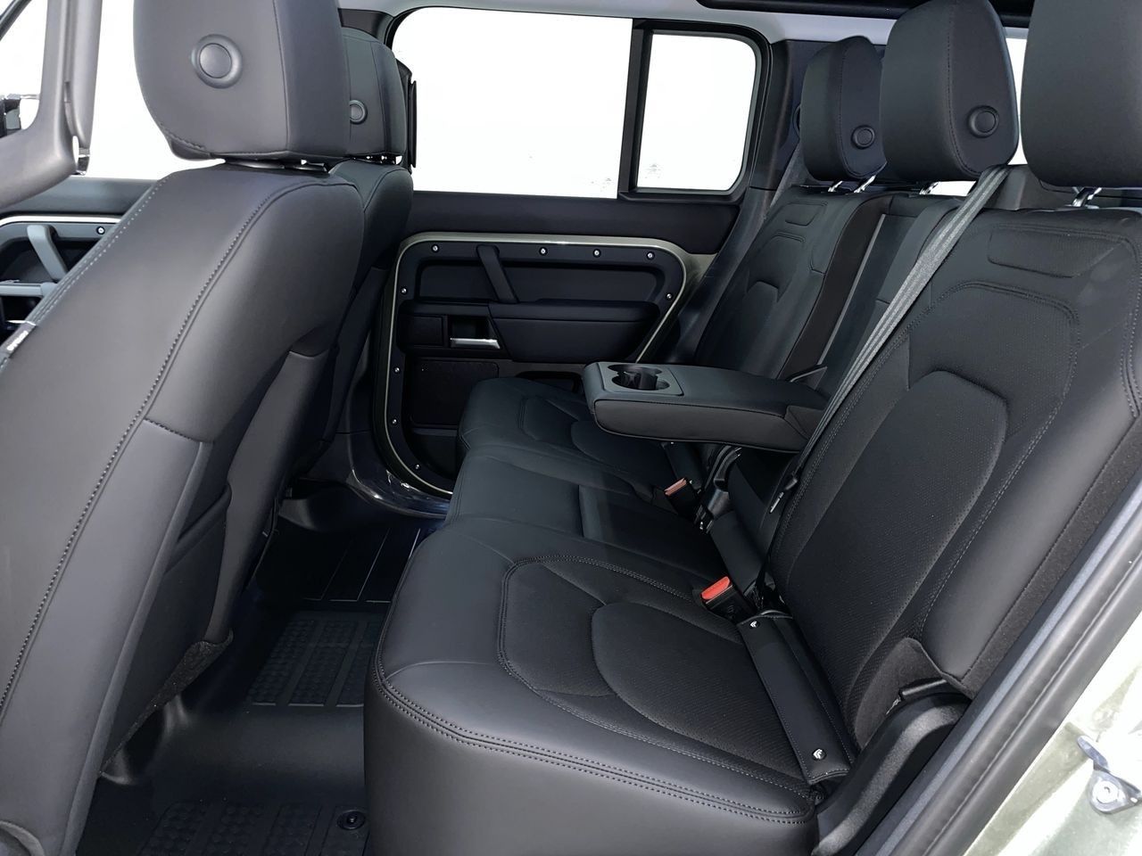 2025 Land Rover Defender