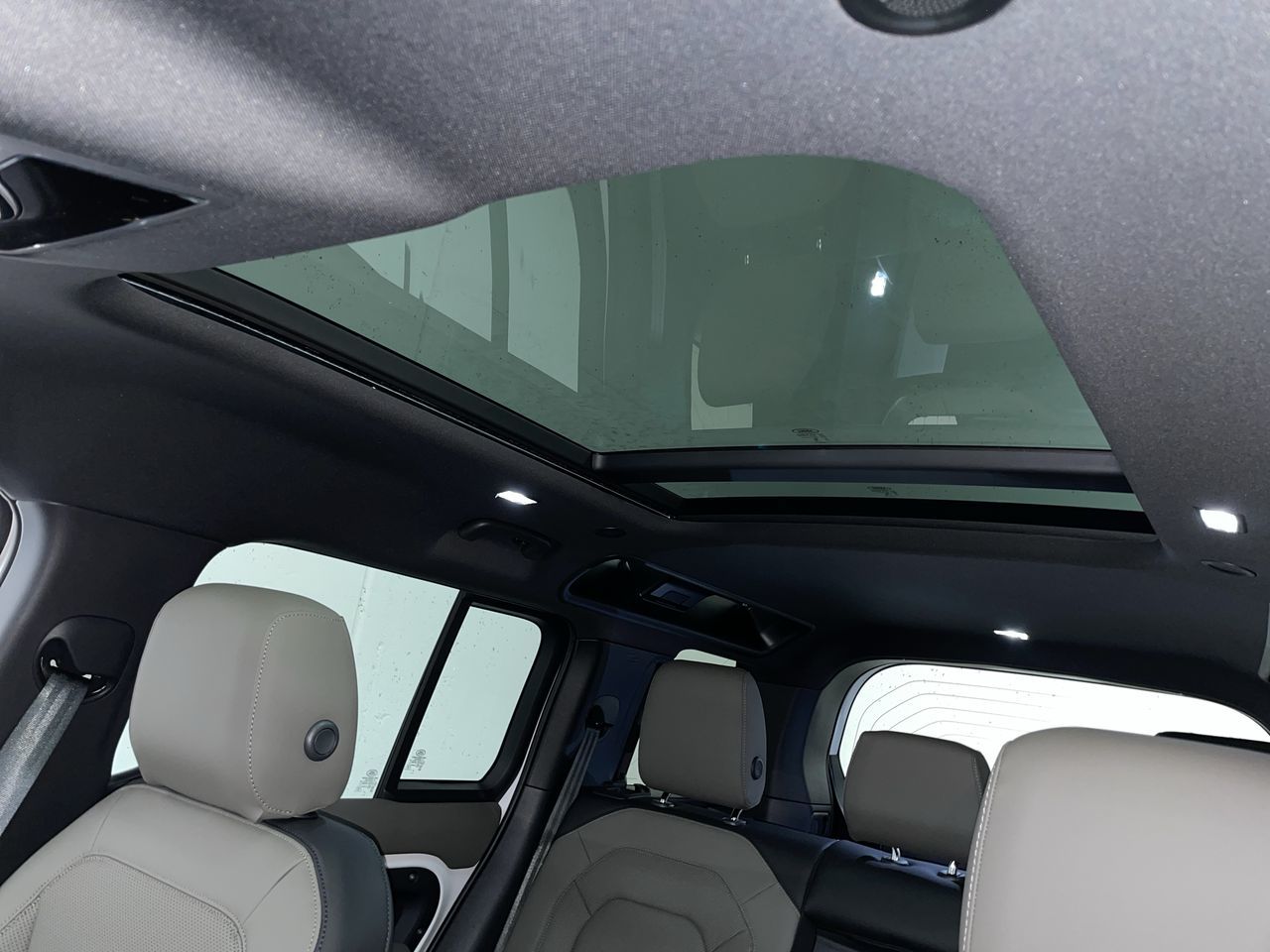 2025 Land Rover Defender