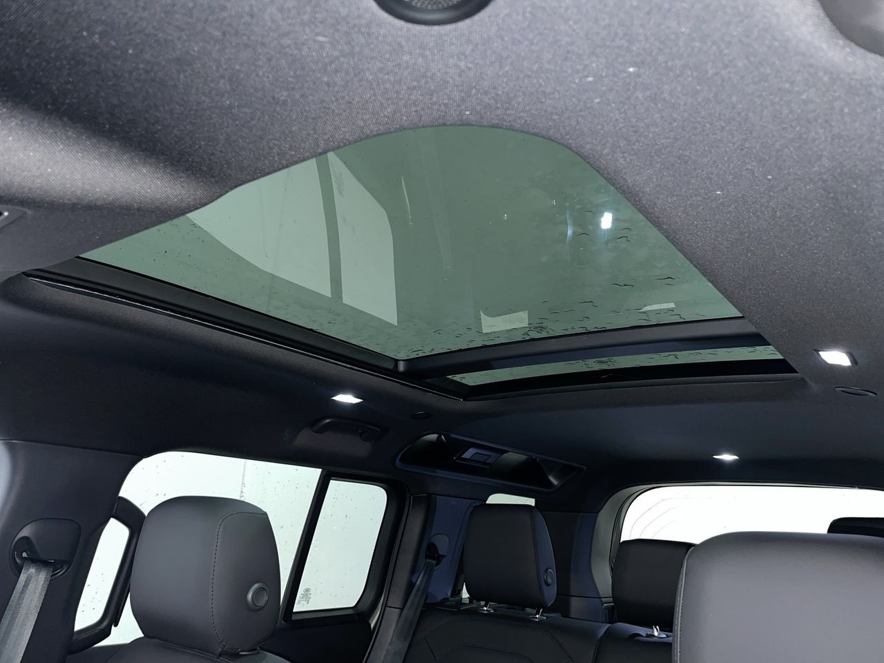 2025 Land Rover Defender