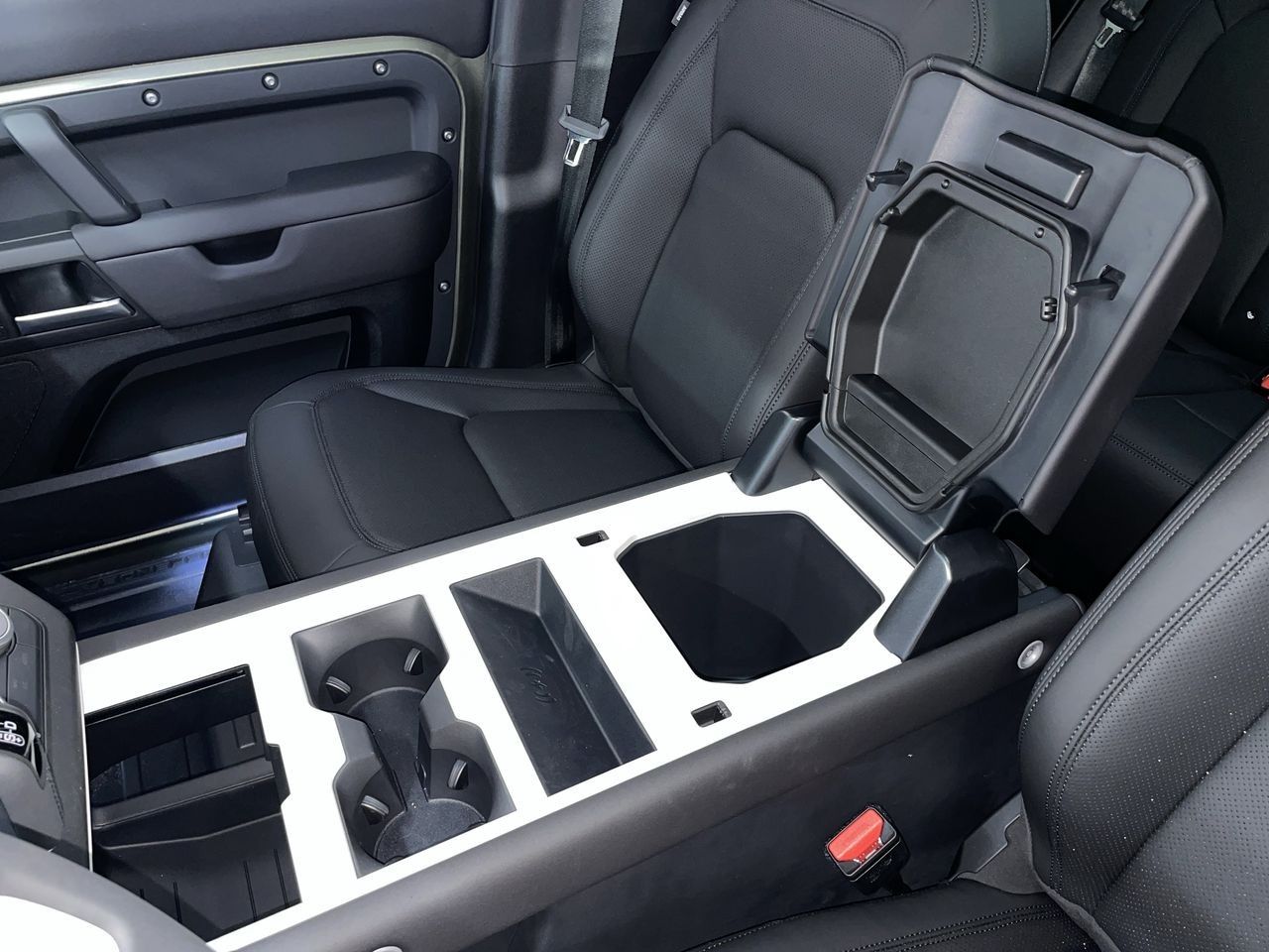 2025 Land Rover Defender