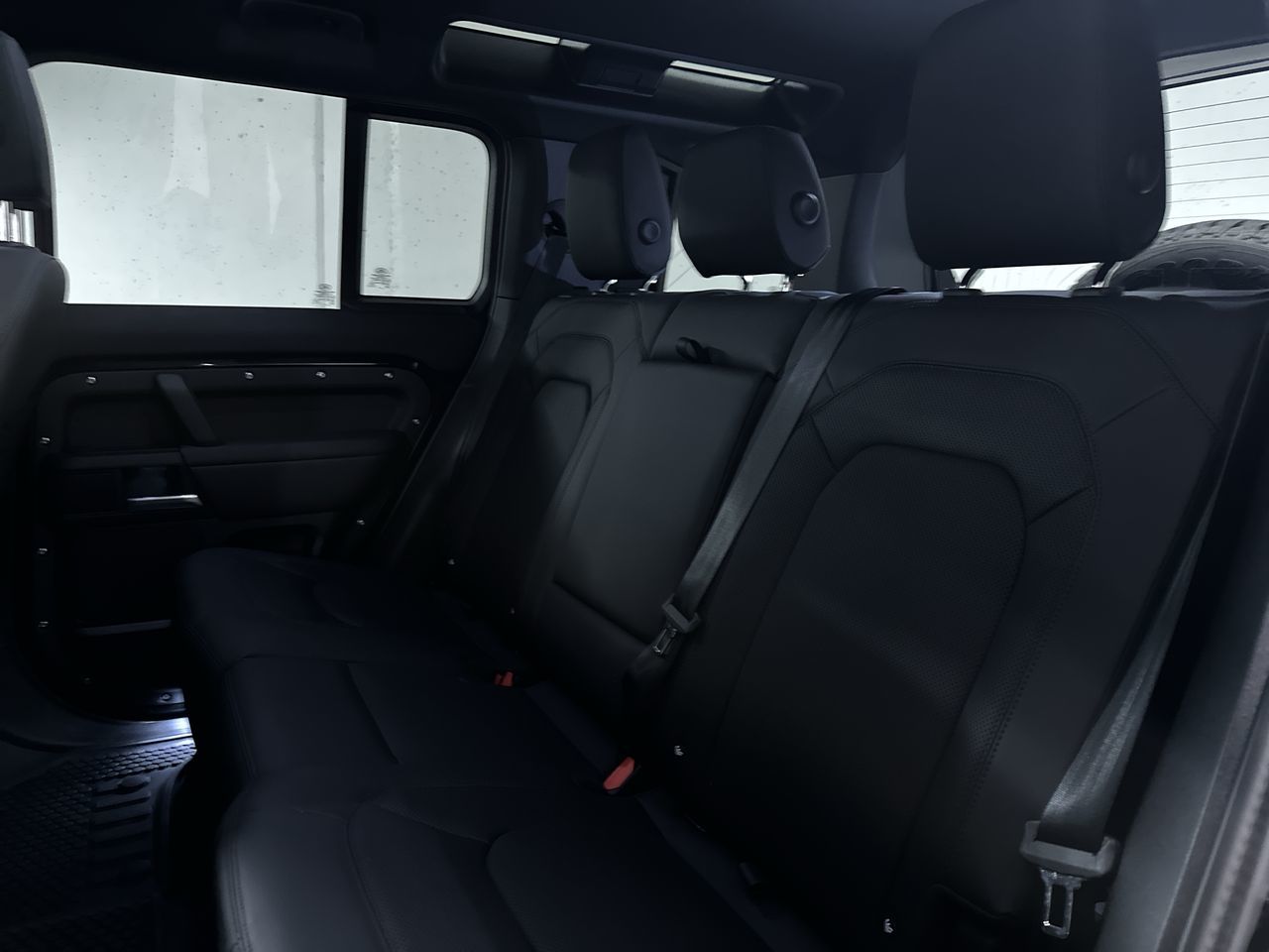 2025 Land Rover Defender 110