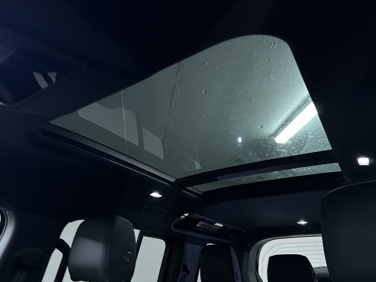 2025 Land Rover Defender 110