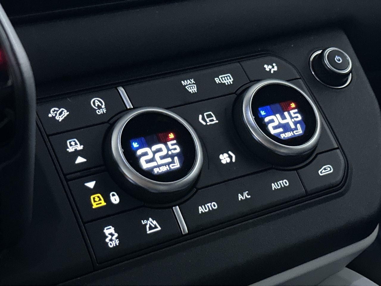 2025 Land Rover Defender 110