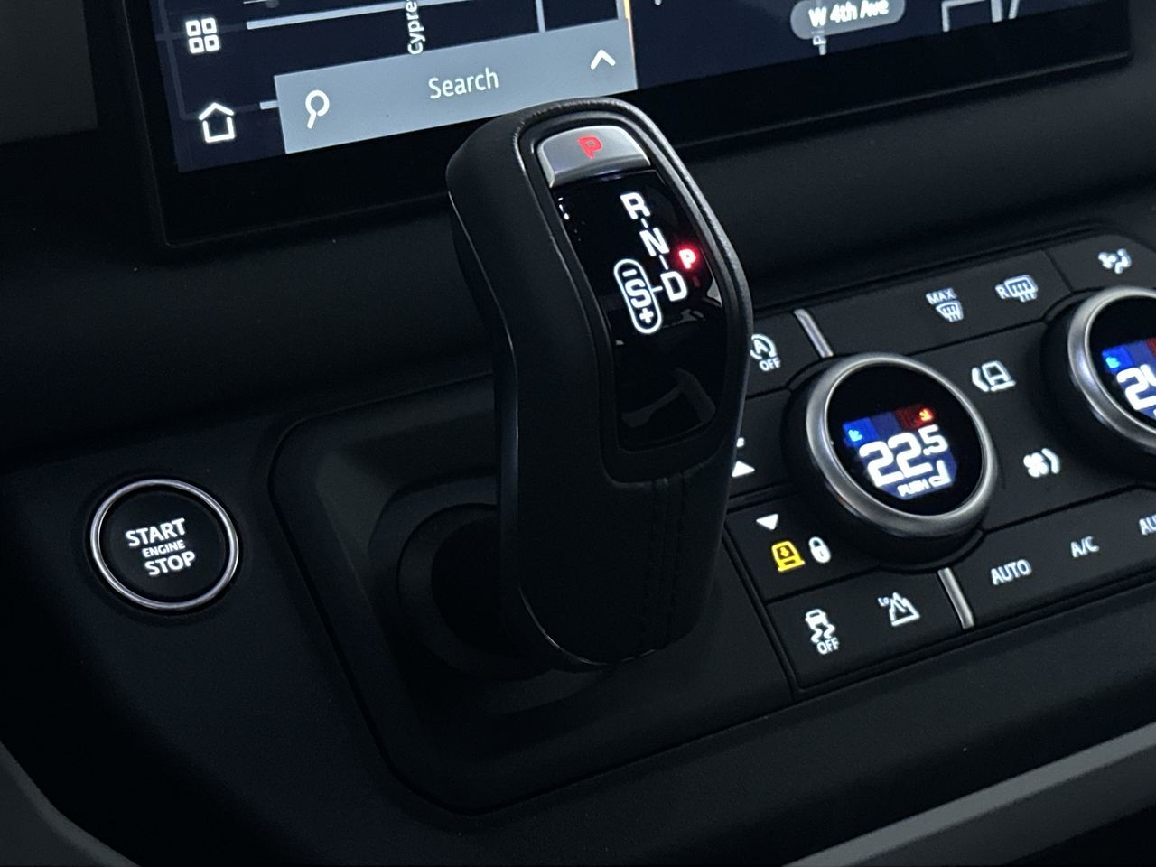 2025 Land Rover Defender 110