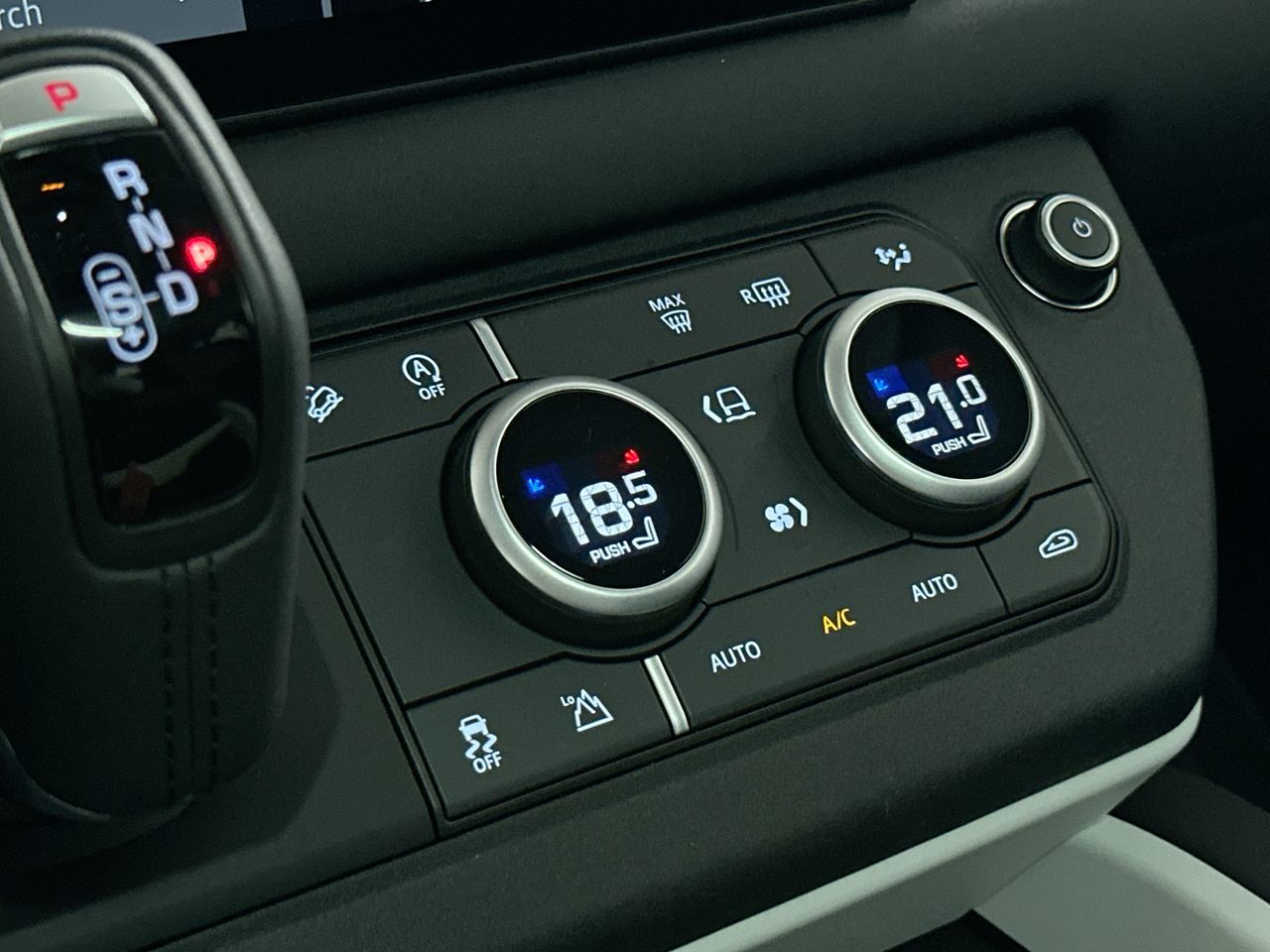 2025 Land Rover Defender