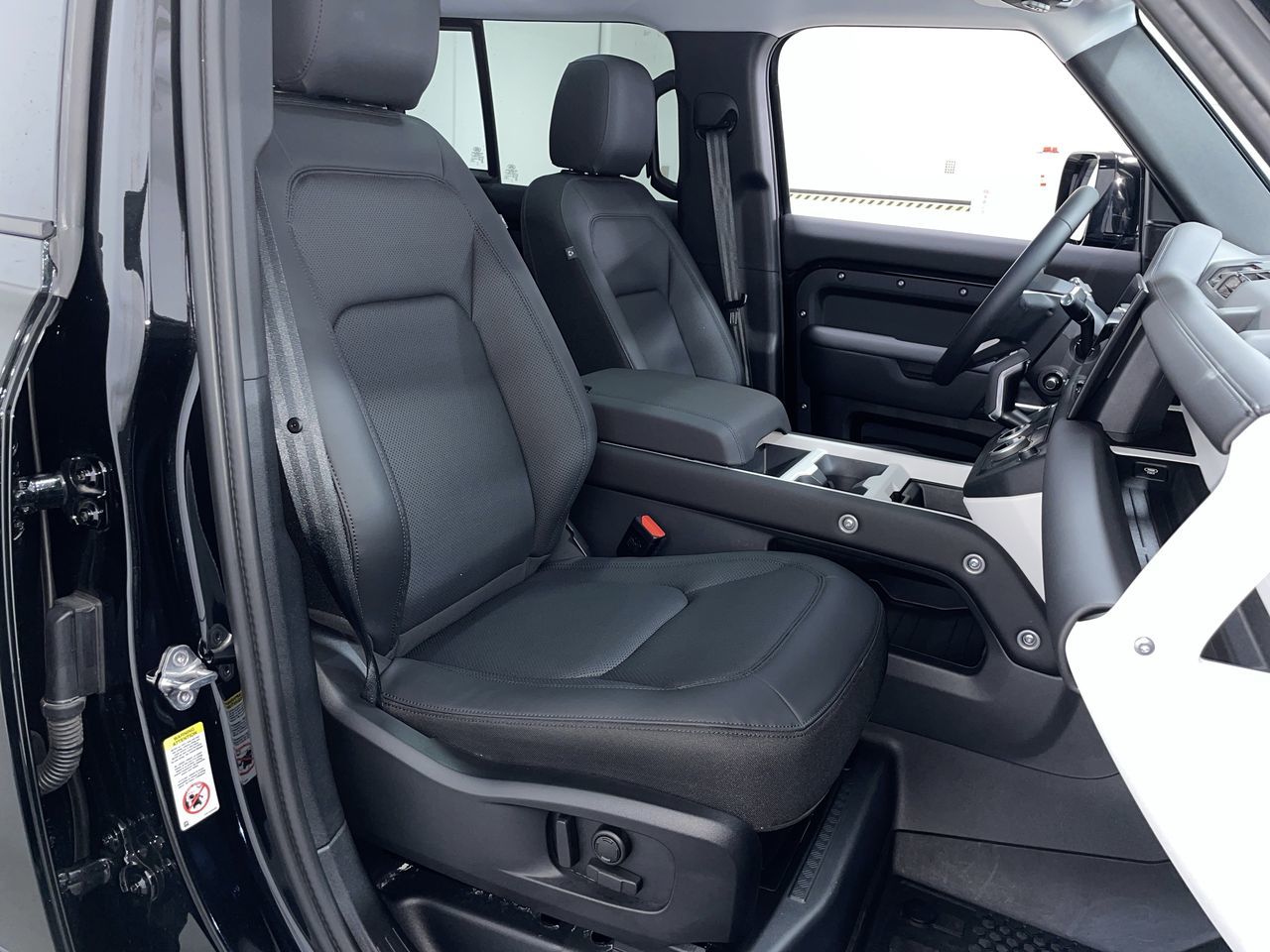 2025 Land Rover Defender