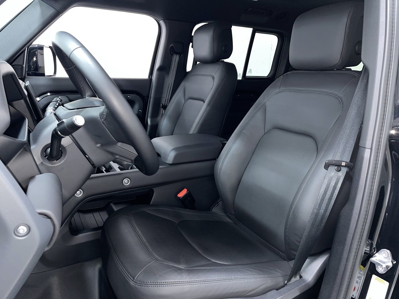 2025 Land Rover Defender