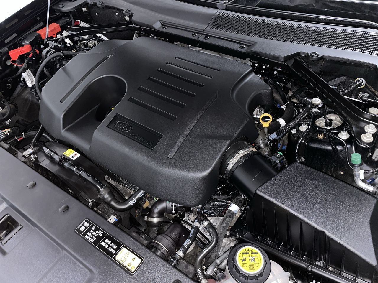 2025 Land Rover Defender