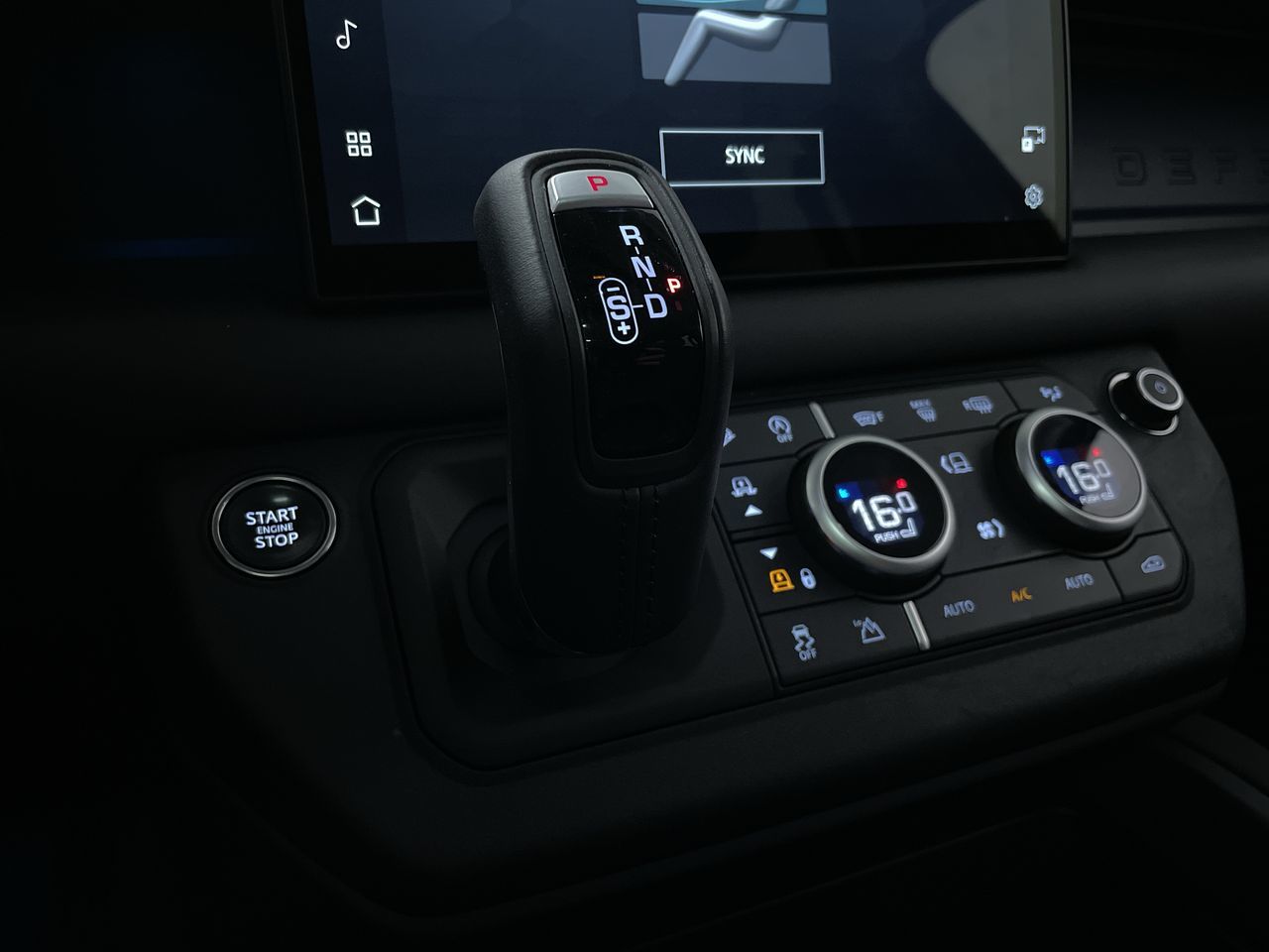 2025 Land Rover Defender