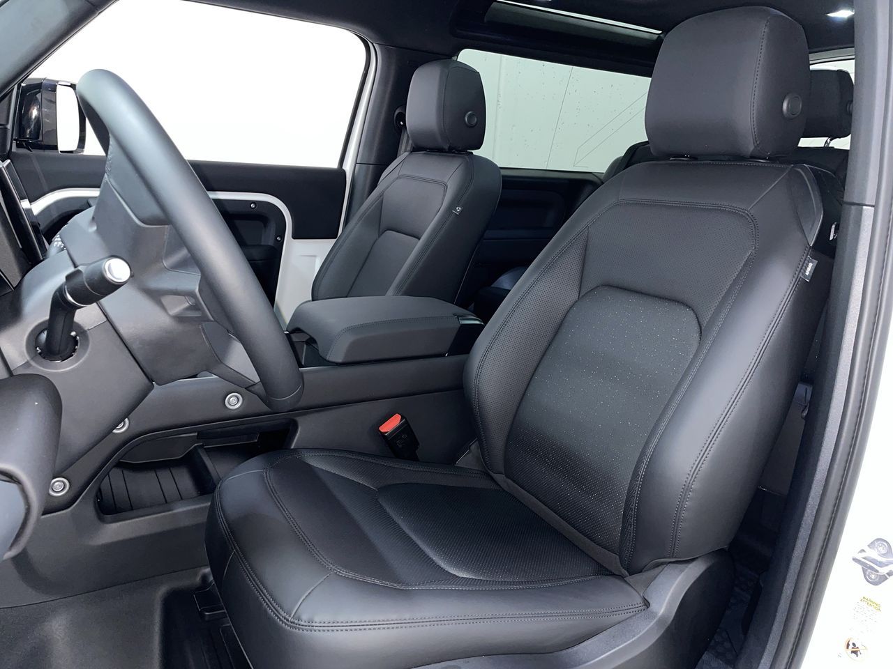 2025 Land Rover Defender