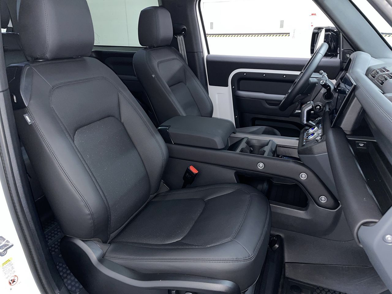 2025 Land Rover Defender