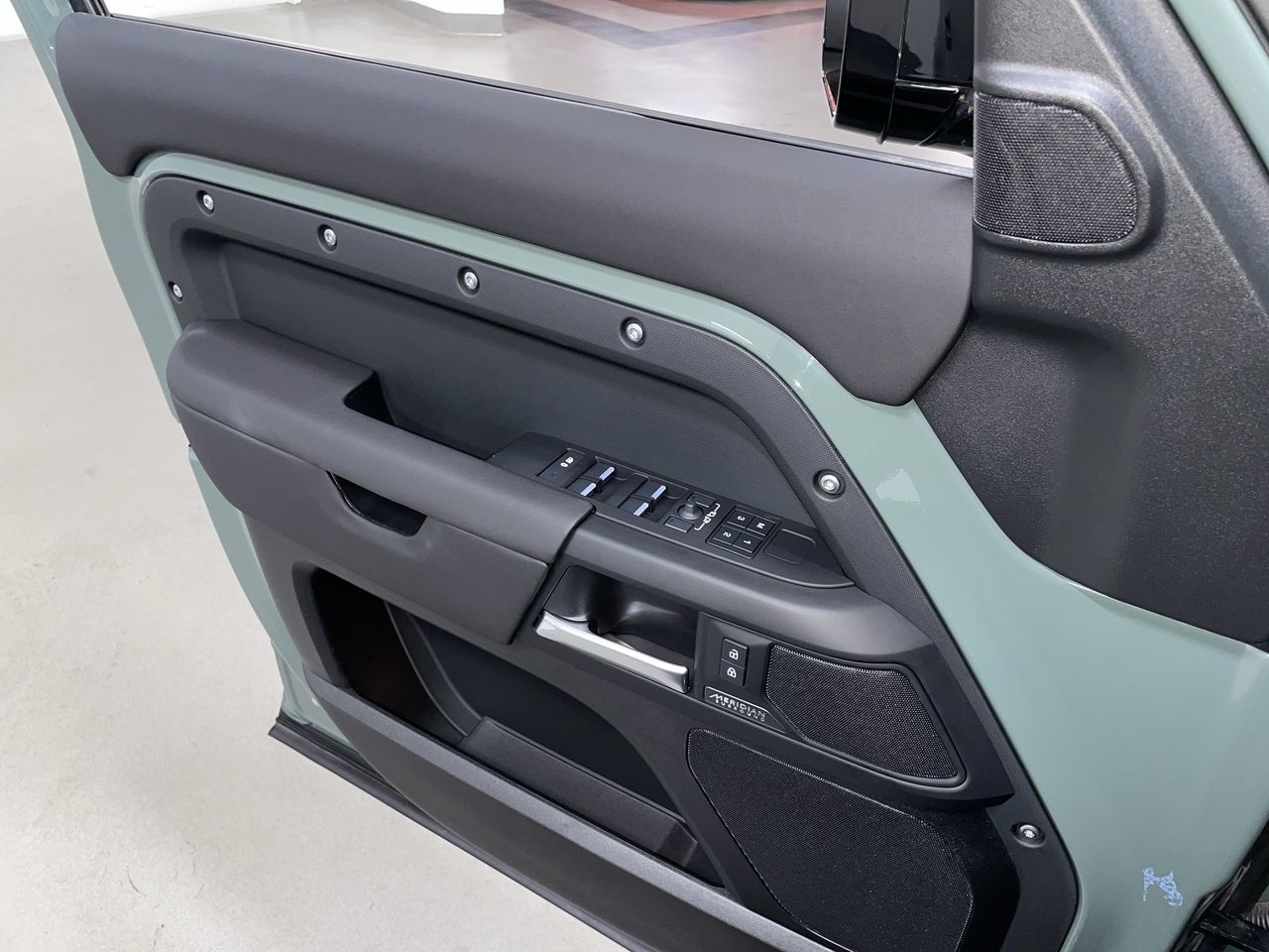 2026 Land Rover Defender