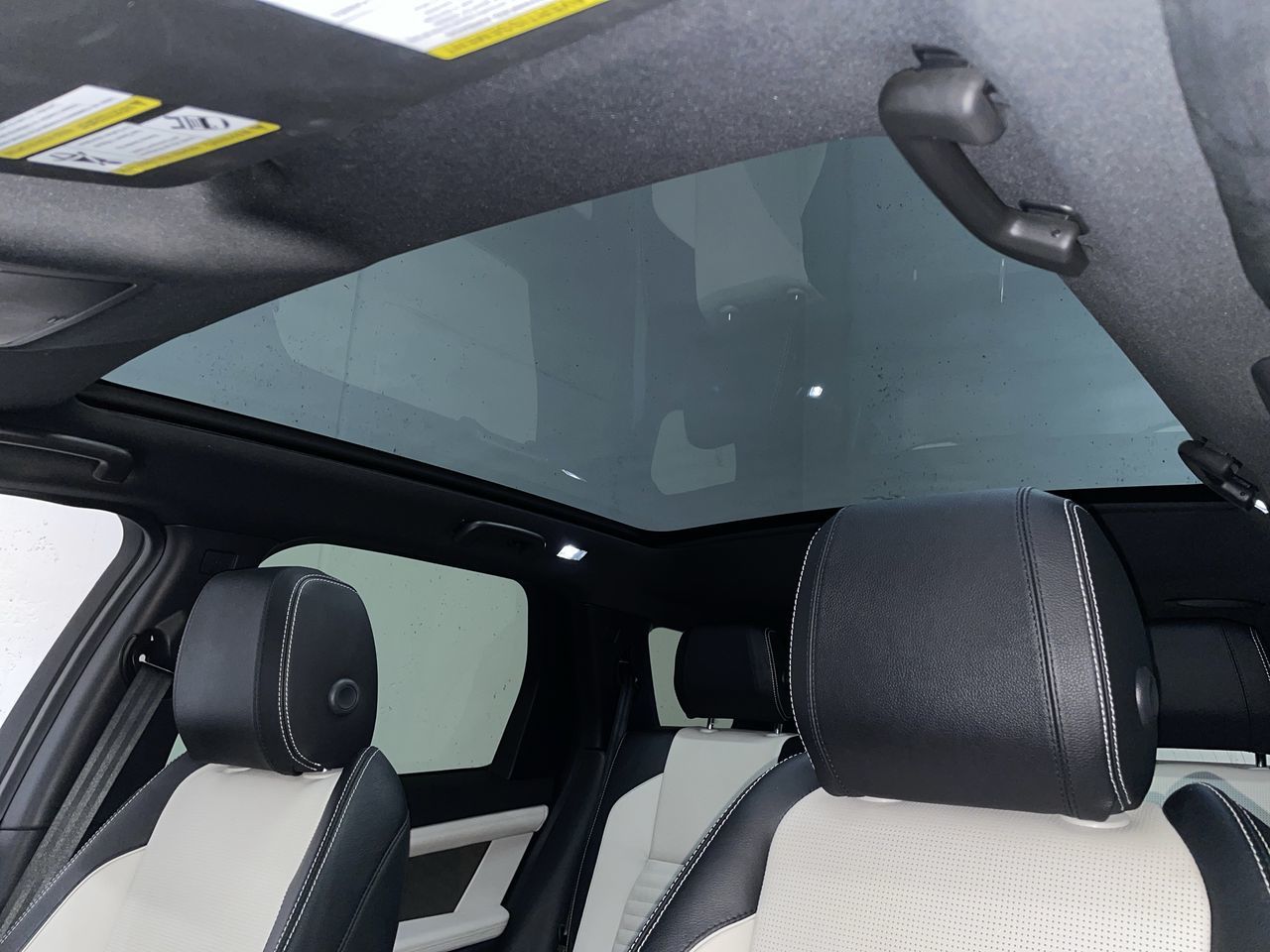 2020 Land Rover DISCOVERY SPORT in Vancouver, British Columbia