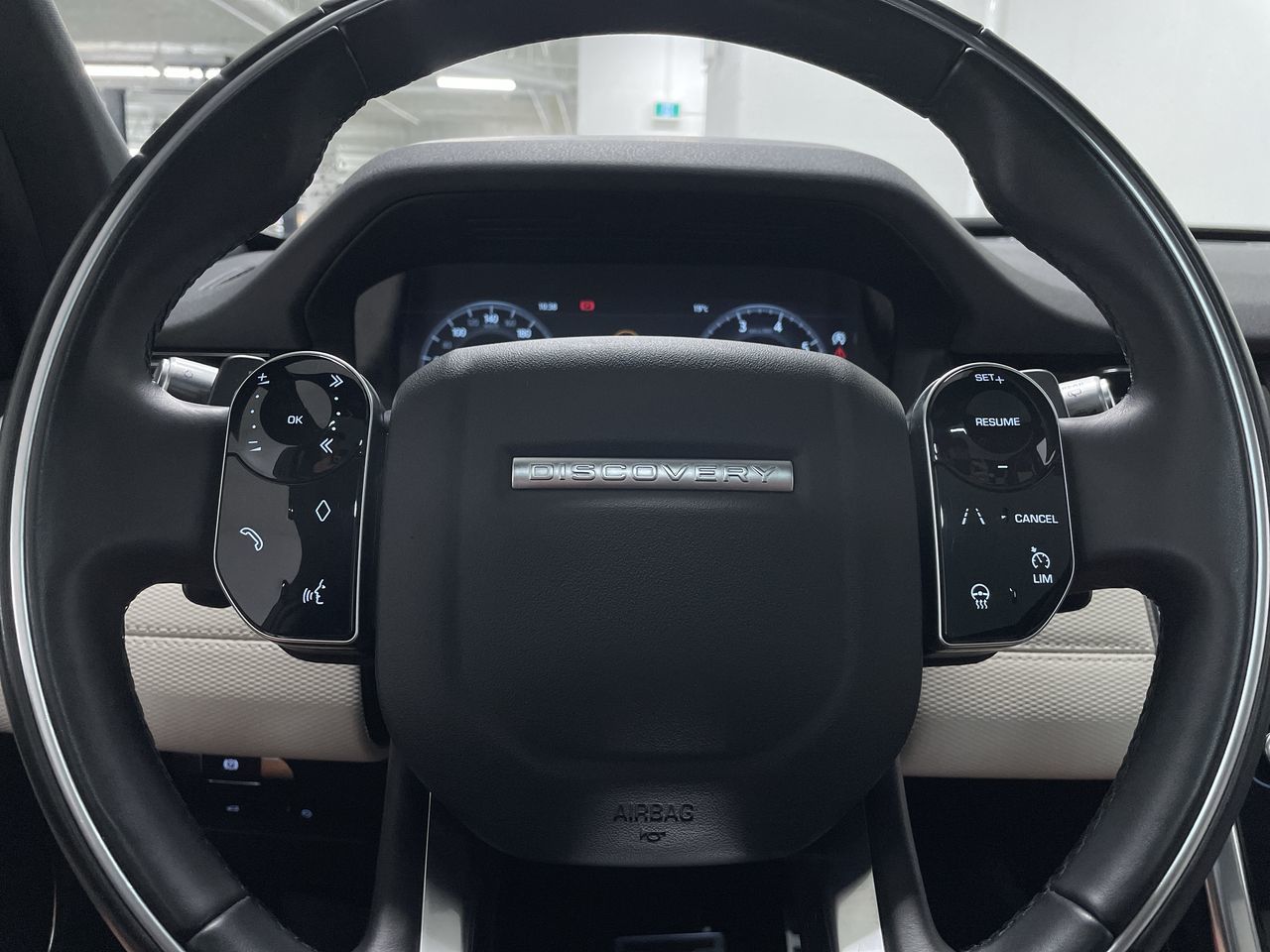 2020 Land Rover DISCOVERY SPORT in Vancouver, British Columbia