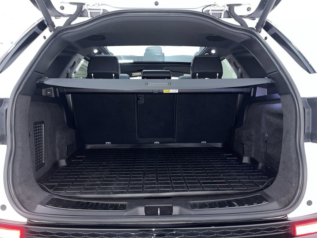 2020 Land Rover DISCOVERY SPORT in Vancouver, British Columbia