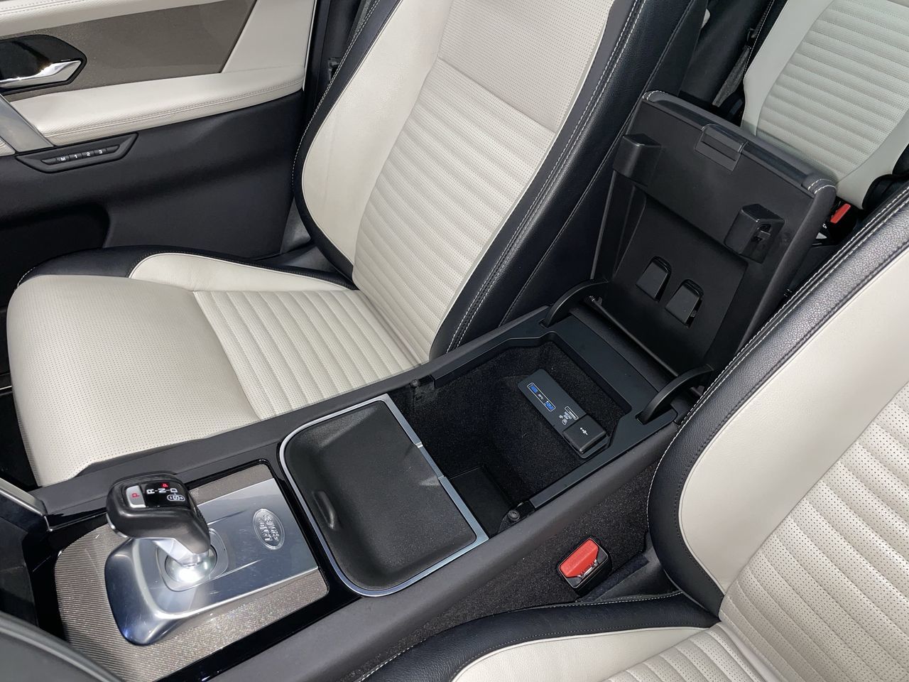 2020 Land Rover DISCOVERY SPORT in Vancouver, British Columbia