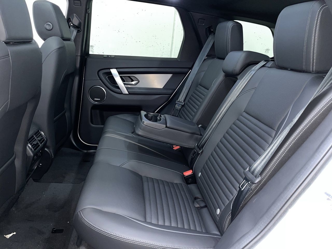2024 Land Rover DISCOVERY SPORT in Vancouver, British Columbia