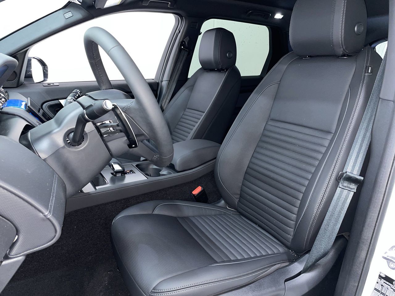 2024 Land Rover DISCOVERY SPORT in Vancouver, British Columbia